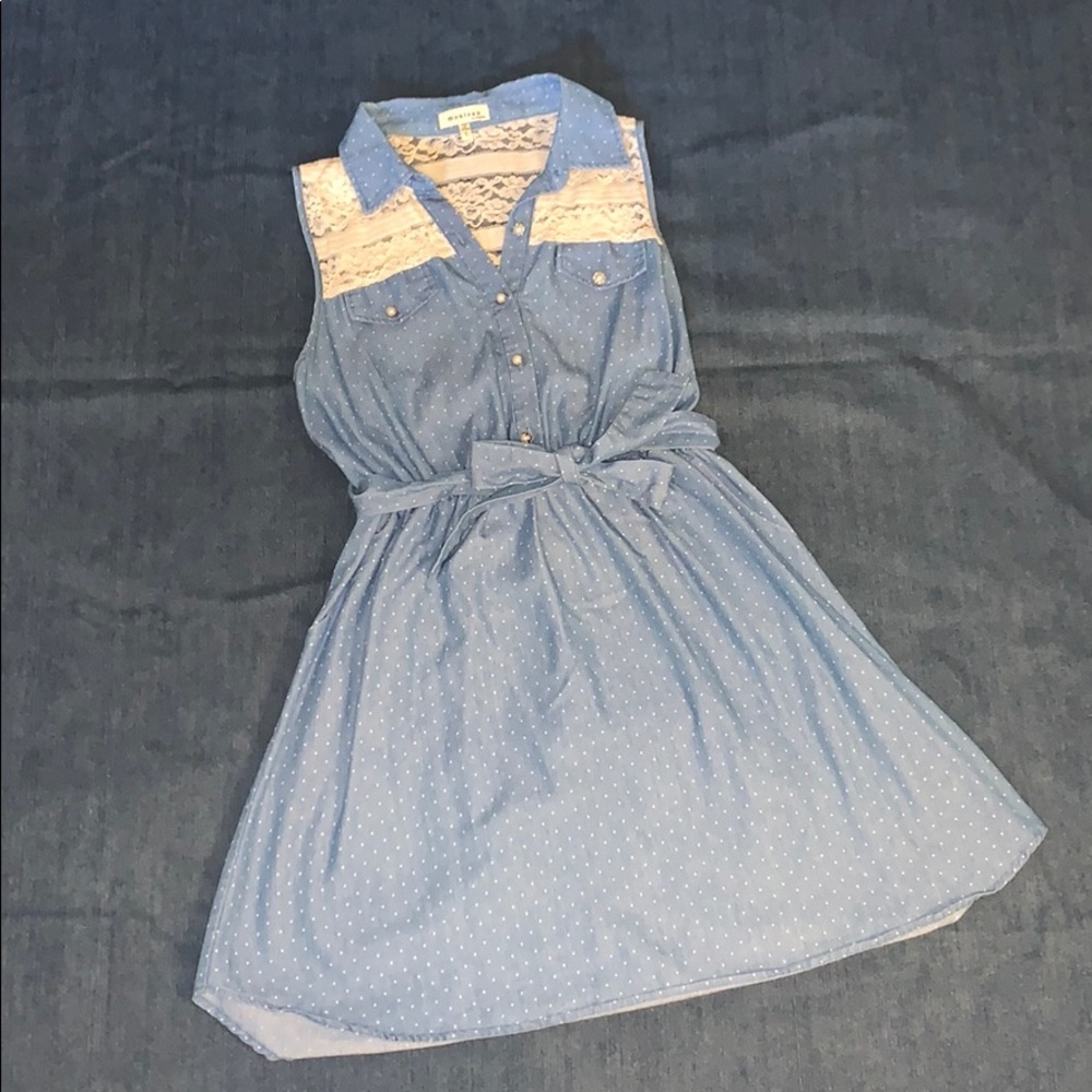 Denim and lace collared dress with POCKETS!